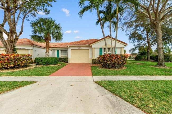 Building Photo - 6207 Floral Lakes Dr