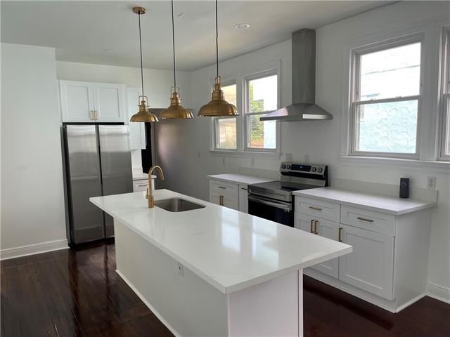 Building Photo - 3208 Louisiana Ave Pkwy