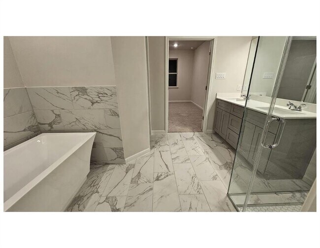 Building Photo - 212 Comet Pointe Dr