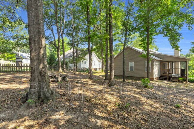Building Photo - 244 Oak Valley Dr