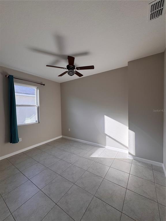 Building Photo - 541 Buchannan Dr