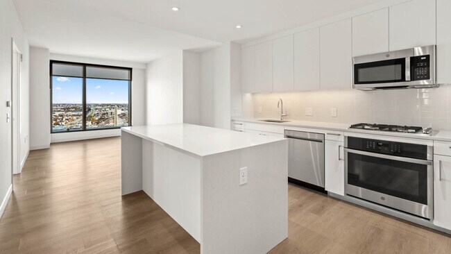 Building Photo - 35 Lomasney Wy