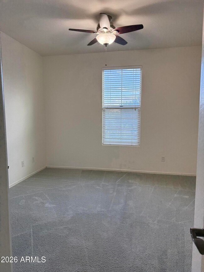 Building Photo - 3446 E Mesquite St
