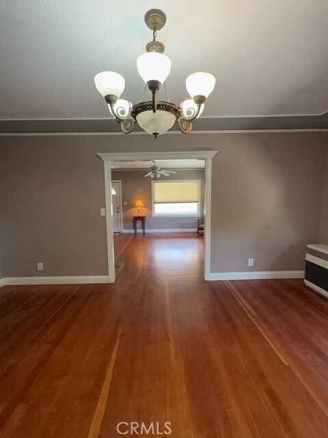 Building Photo - 5480 Live Oak Dr