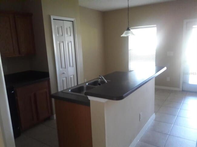 Building Photo - 5401 Caramella Dr