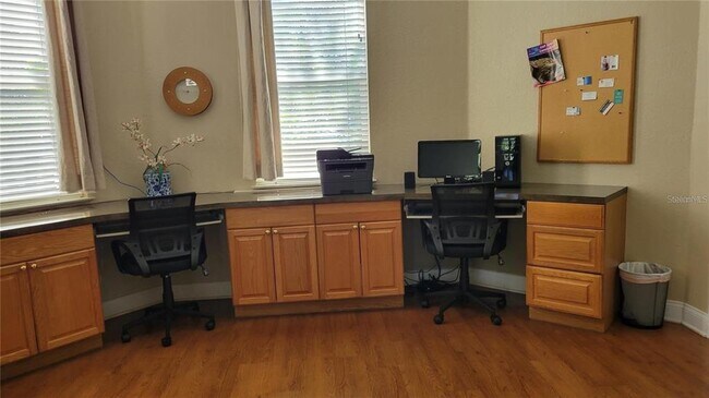 Building Photo - 5168 Northridge Rd