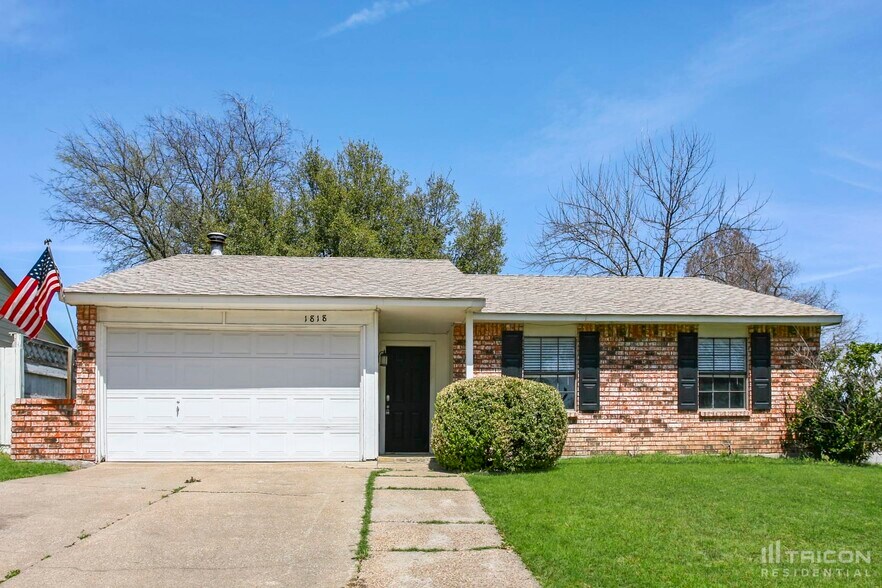 Primary Photo - 1818 Pilot Way