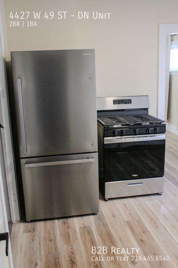 Building Photo - 4427 W 49th St