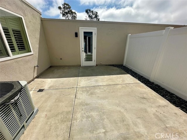 Building Photo - 28615 Friarstone Ct