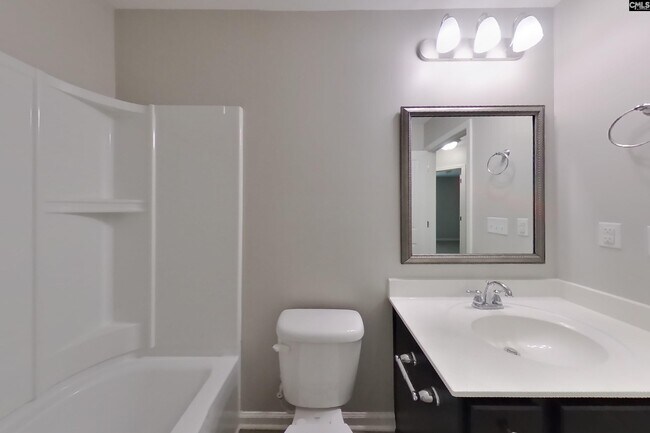 Building Photo - 409 Eastfair Dr