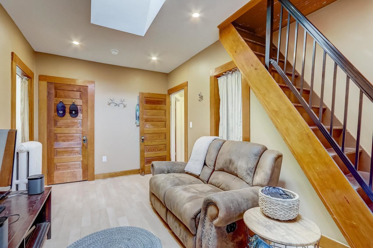 Building Photo - 2114 E Edgewood Ave