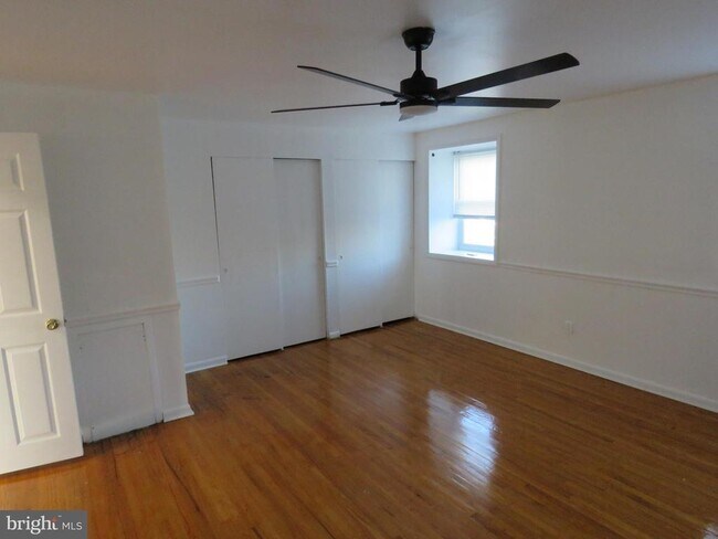 Building Photo - 3712 Mechanicsville Pl