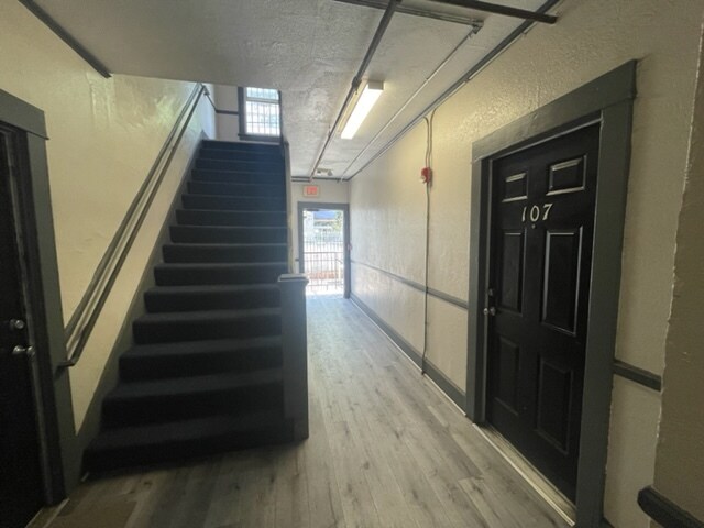Building Photo - 444 S Burlington Ave