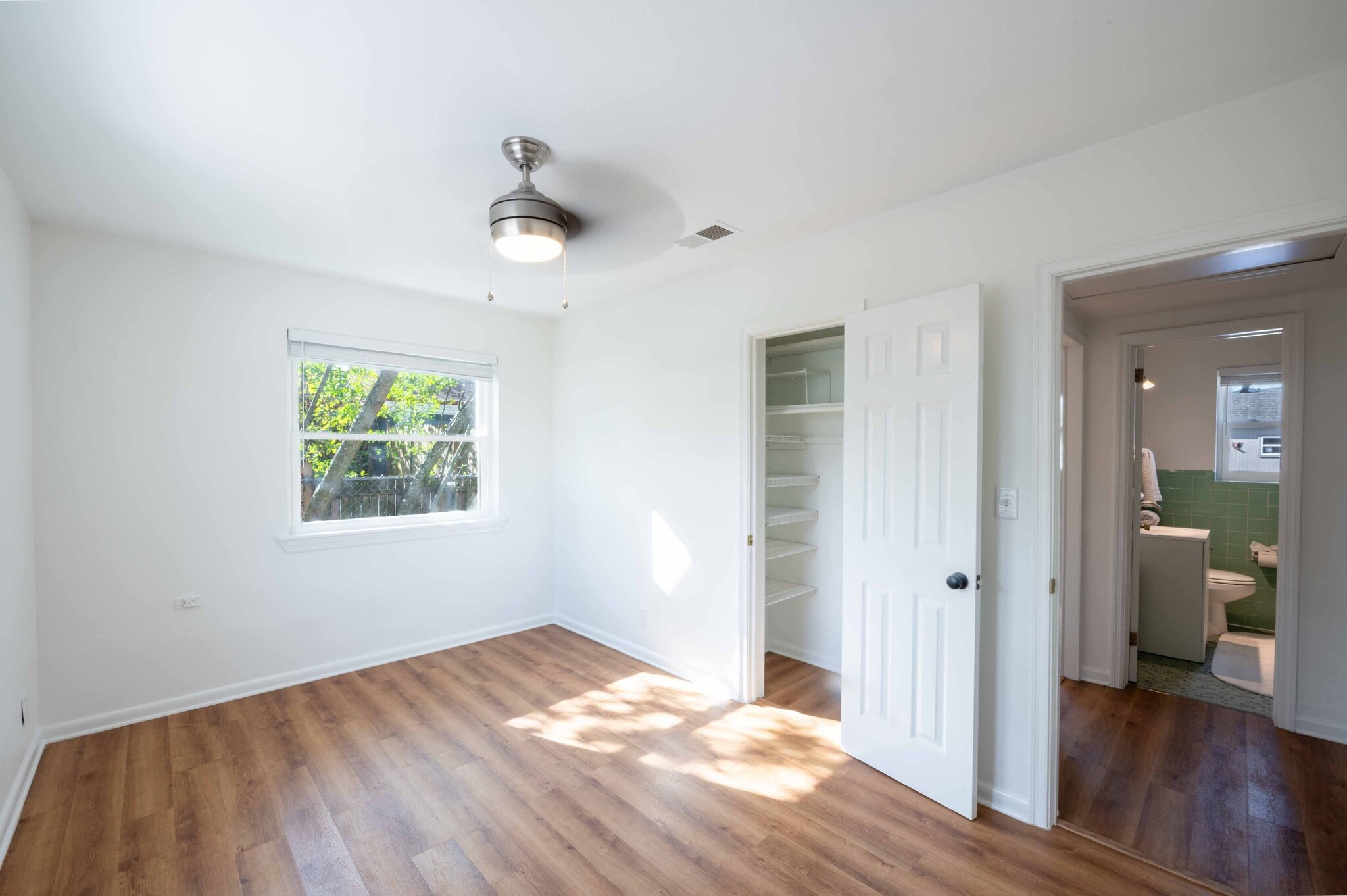 Building Photo - 1216 10th St N