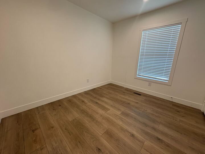 Building Photo - 2060 N Center St