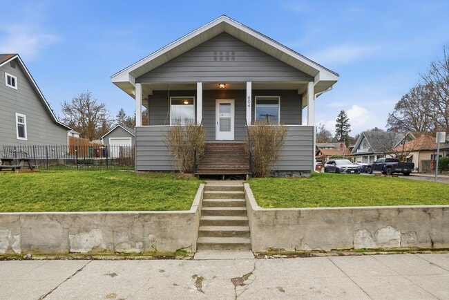 Building Photo - Spacious 3 Bedroom 1 Bath home in the Perry District!