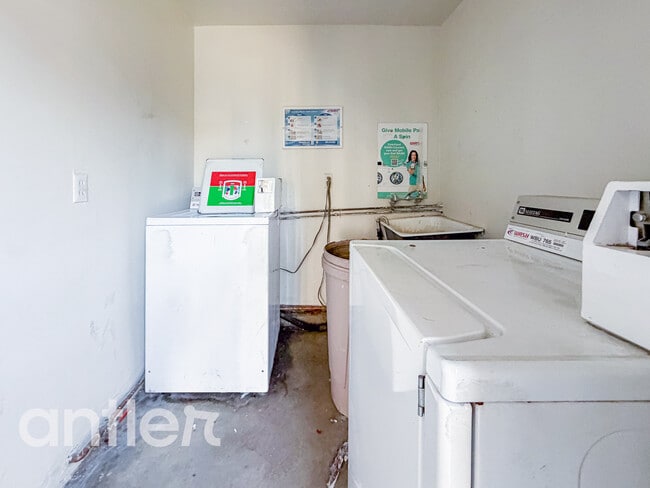 Building Photo - 4022 Palmyra Rd