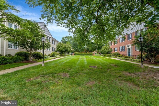Building Photo - 1413 Belle View Blvd