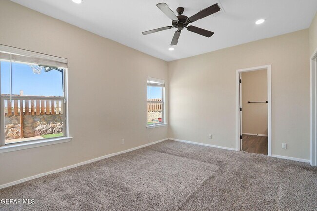 Building Photo - 13661 Holbeck St