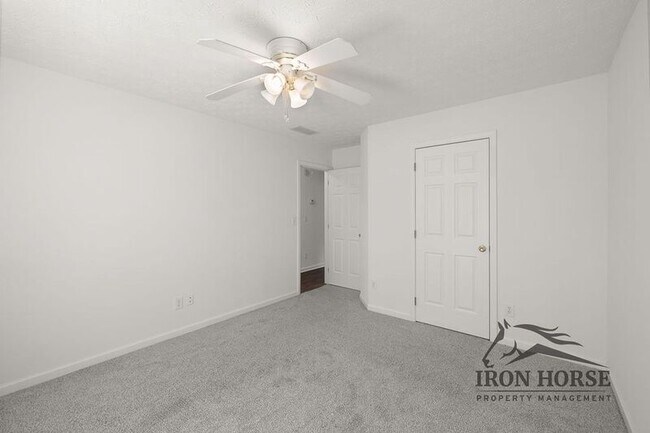 Building Photo - 379 Beech Hollow Trail SW