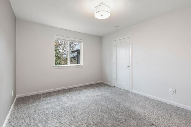 Building Photo - 3243 N Houghton St