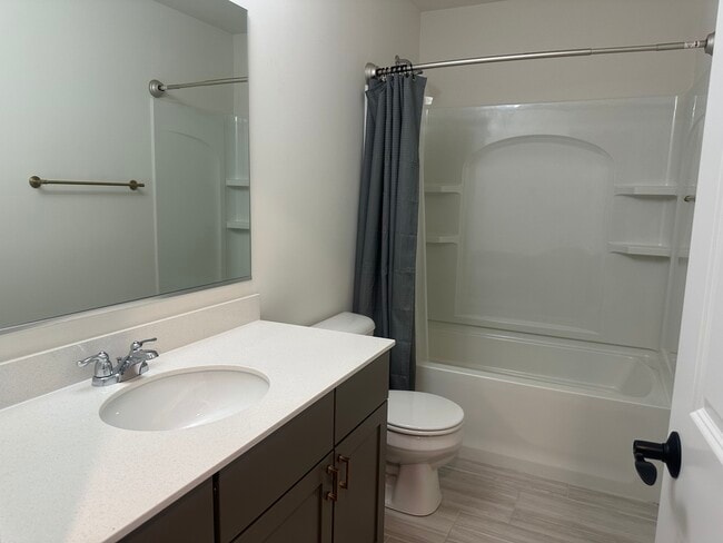 Building Photo - 4165 Chelsea Mnr Cir