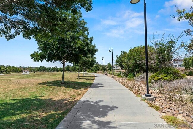 Building Photo - 13582 Hyacinth Hills Way