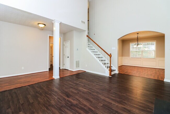 Building Photo - 109 Diamond Ridge Ave