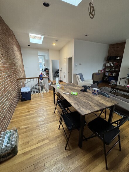 Building Photo - 480 Massachusetts Ave