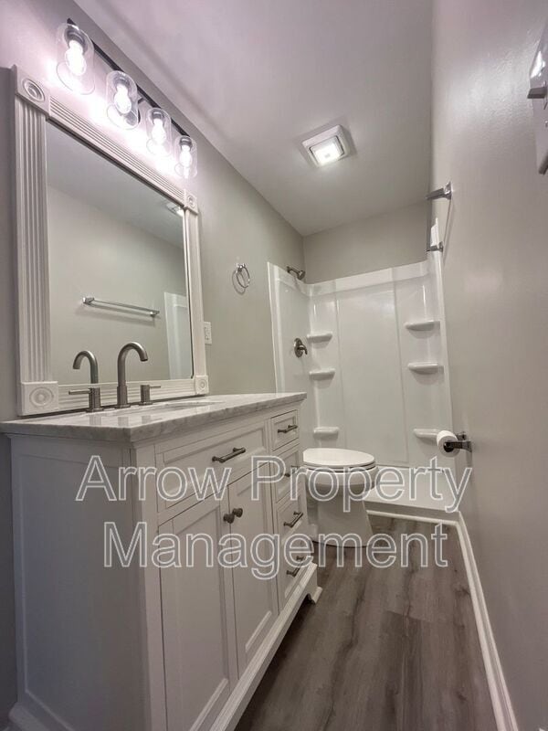 Building Photo - 918 S 10th St