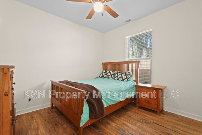 Building Photo - 2254 E Gwinnett St