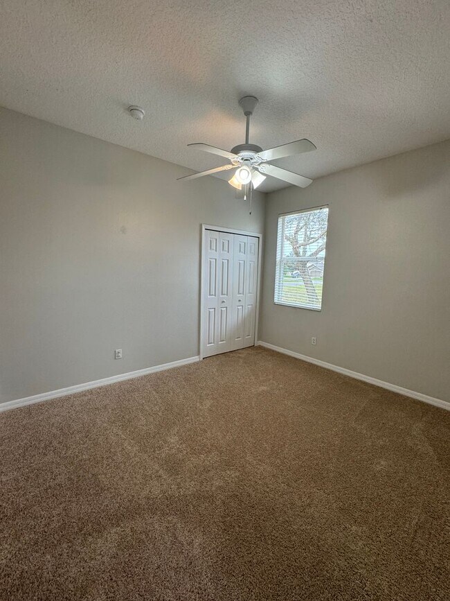 Building Photo - 10360 Sandy Marsh Ln