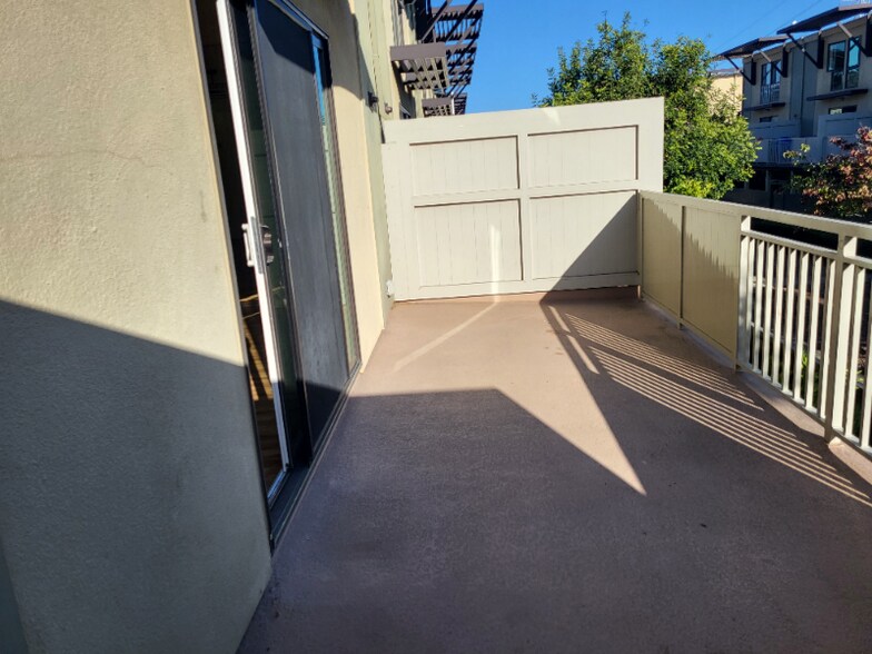 Building Photo - 4213 Admiralty Ln