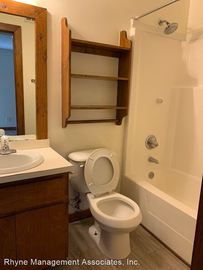 Building Photo - 2 br, 1 bath House - 101 Carmichael Court
