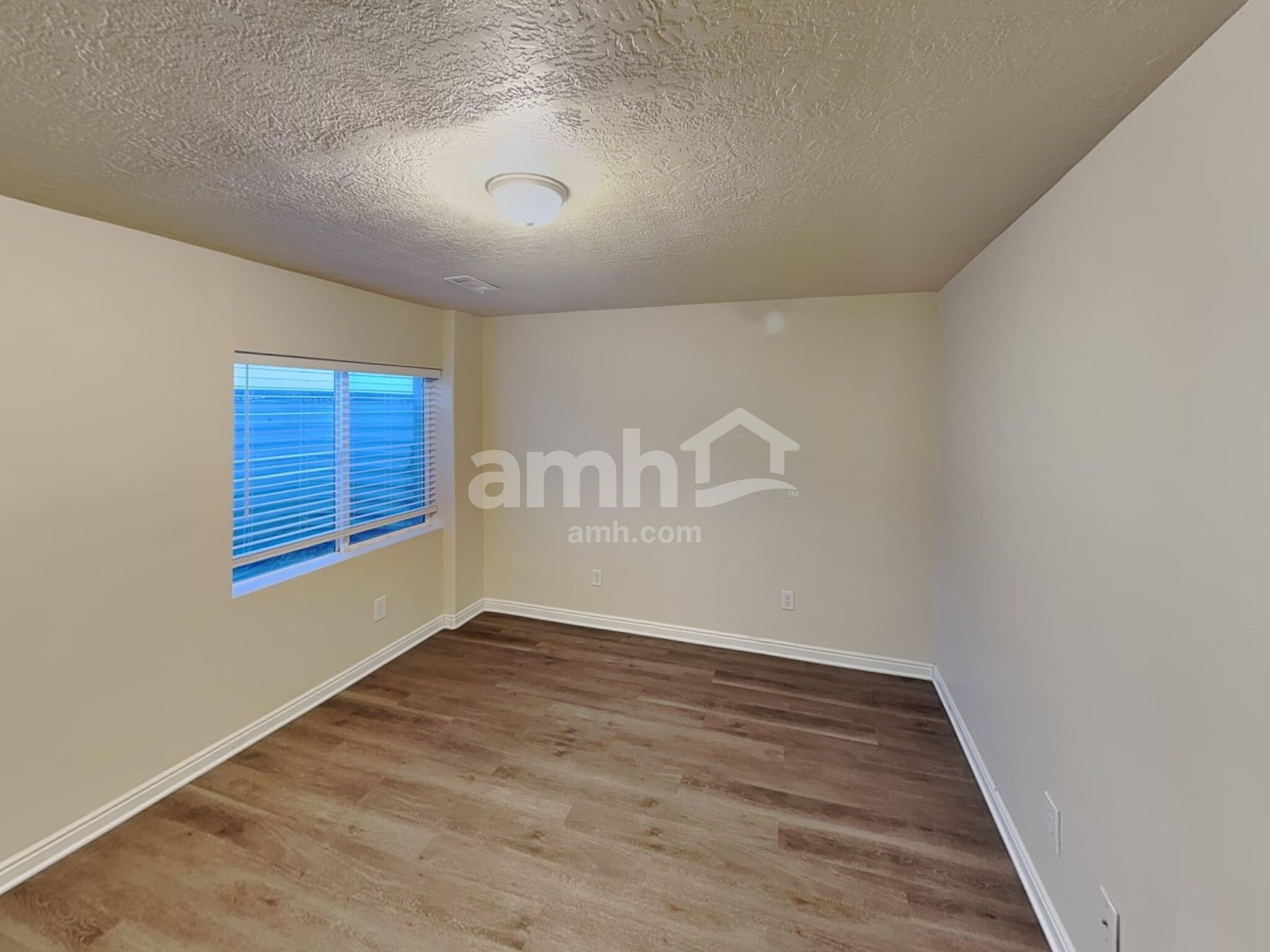 Building Photo - 3259 S Calkary Cir