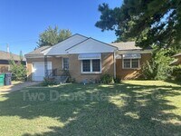 Building Photo - 745 SW 52nd St