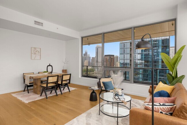 Building Photo - Great Nexus Condo For Rent