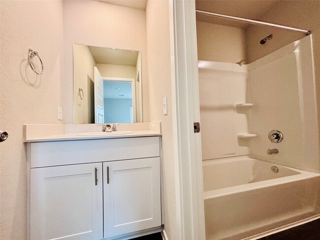 Building Photo - 17327 Ridge Dr