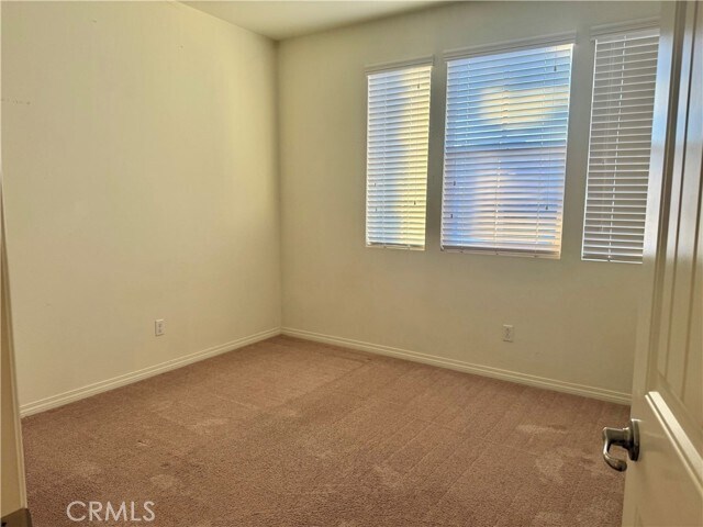 Building Photo - 12037 Meander Way