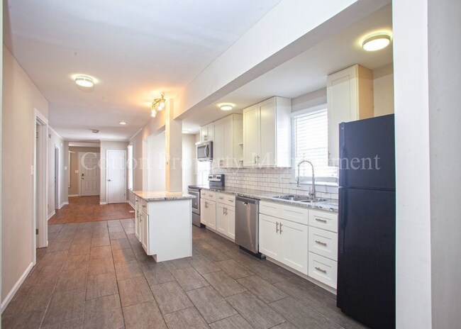 Building Photo - 3BR/2BA Great Location Downtown Wilmington Near Castle St - $1,750/month, pet friendly!*