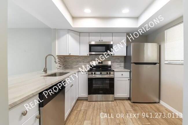 Building Photo - 3602 S Beneva Rd