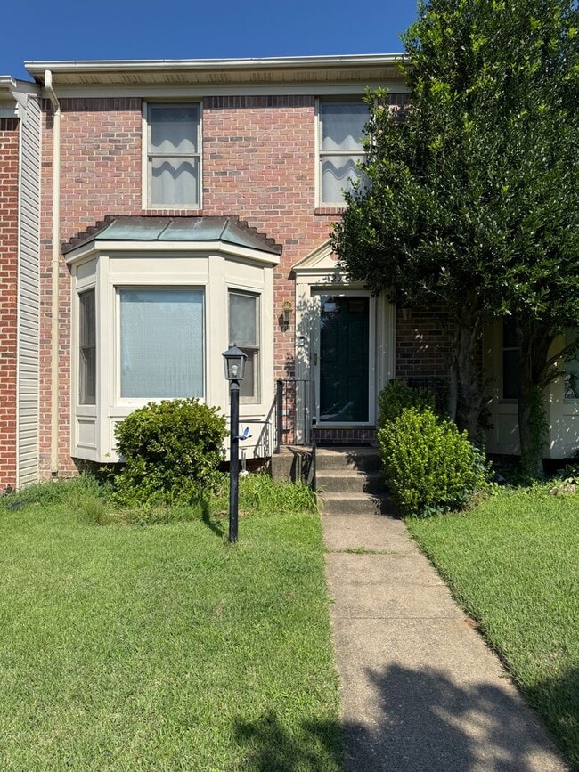 Building Photo - 2740 Winston Ct