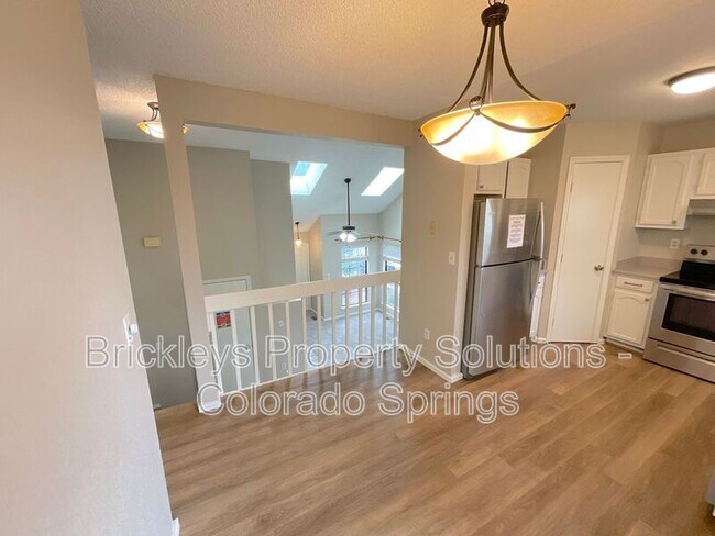Building Photo - 8214 Steadman Dr