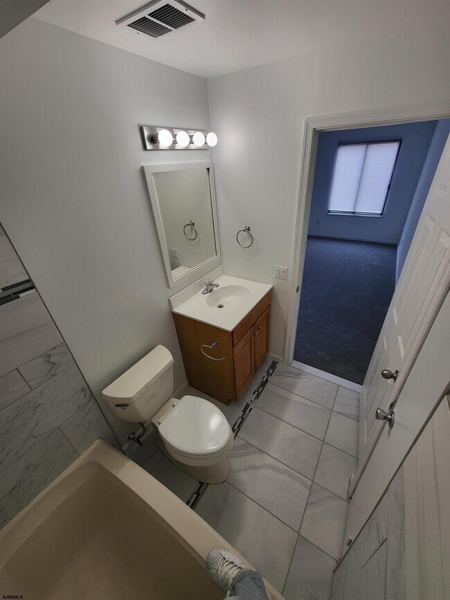 Building Photo - 151 Fair Haven Hill Ct