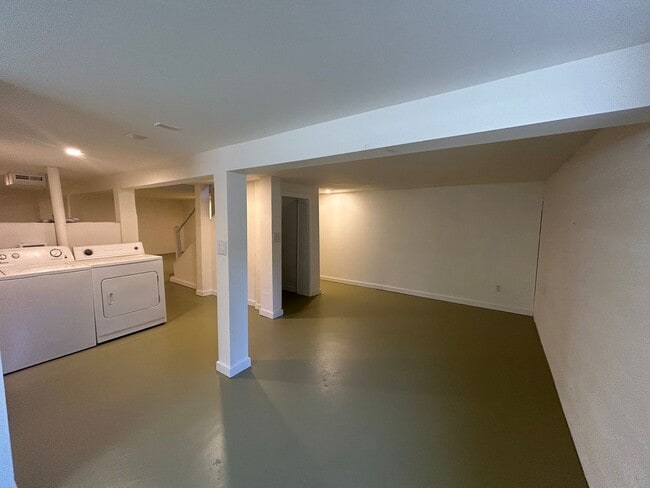 Building Photo - Rare opportunity to live in a stunning 5 B...