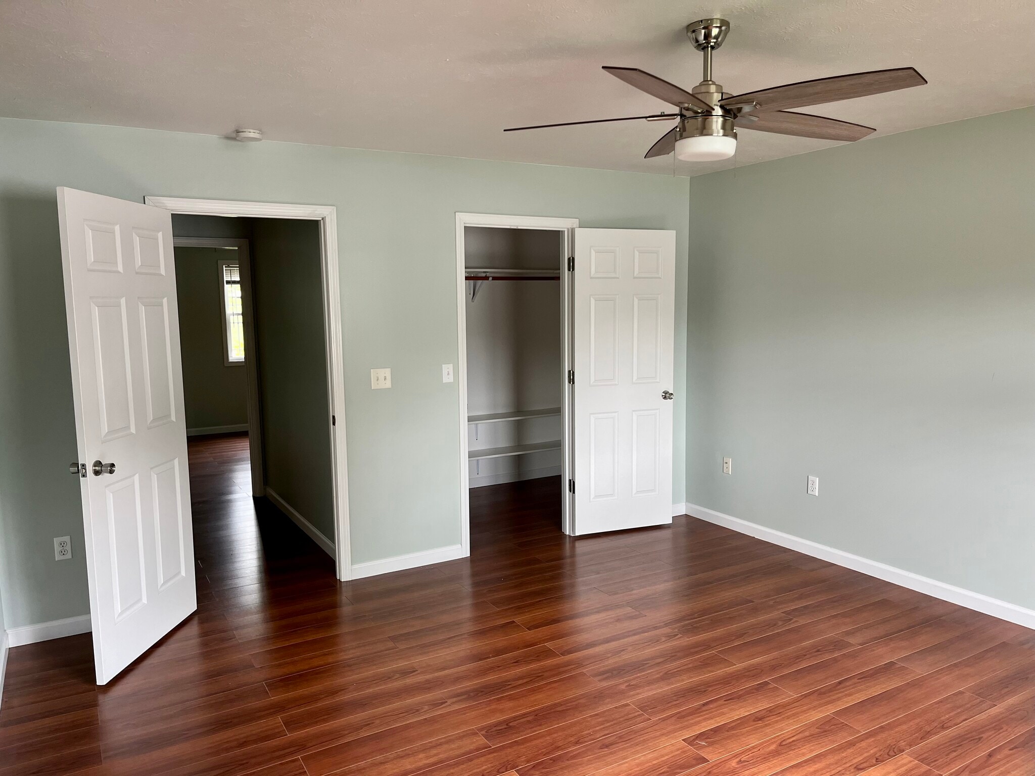 Building Photo - 11632 Honalee Hills Dr