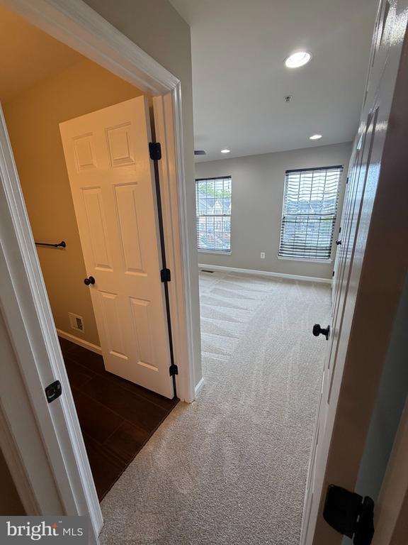 Building Photo - 6510 Daytona Ct