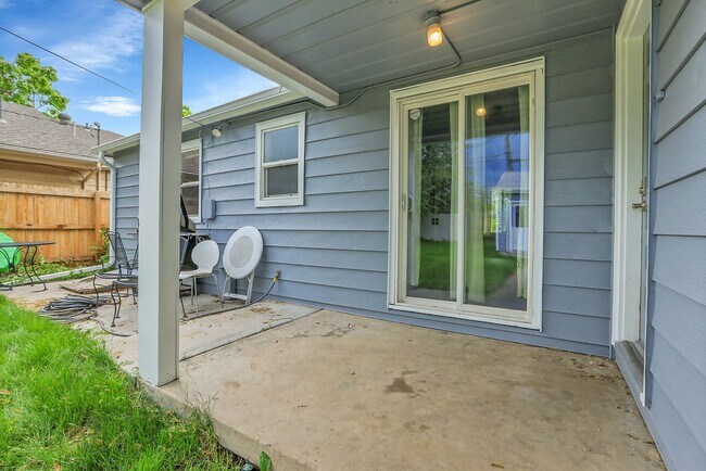 Building Photo - 4885 Tejon St