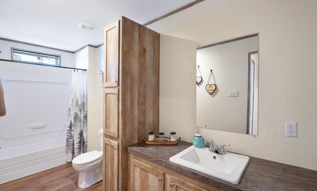 Building Photo - 112 Via Madera