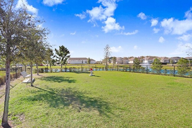 Building Photo - 28793 Sweet Persimmon Dr